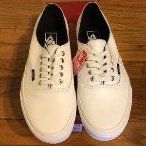 RARE New in Box Vans Snake White Leather Authentic